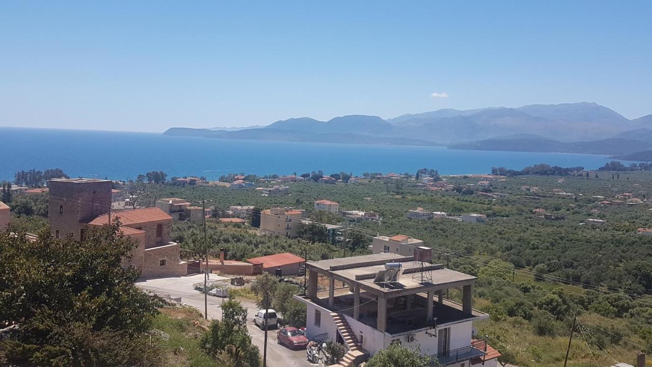 Sea View Apartment Gythio Luaran gambar